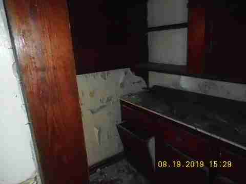 3738 Montgomery (8)_m.jpg